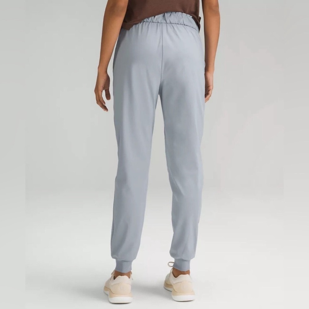 Lululemon Stretch High Rise Jogger Pants Chambray Blue Size 12 NWT - Picture 2 of 9